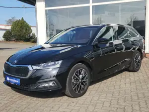 Skoda Octavia III Combi 2.0 TDI DSG Style Matrix AHK RFK HeadUp