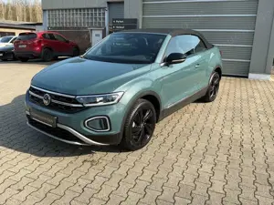 Volkswagen T-Roc Cabriolet 1.5 TSI DSG Style + Standheizung + Anhän