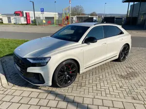 Audi Q8 Q8 55 TFSIe quattro tiptronic