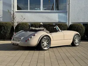 Wiesmann MF 3 Roadster*6.Gang Schalt*Whitehallbeige/Braun - image 5
