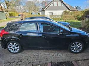 Ford Focus Focus Fließheck 2.0 EcoBoost ST mit Leder-Exclusiv-Paket