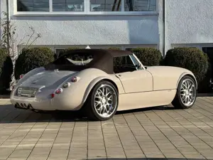 Wiesmann MF 3 Roadster*6.Gang Schalt*Whitehallbeige/Braun - image 4
