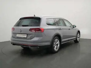 Volkswagen Passat Alltrack 4Motion DSG SHZ CARPLAY LED PDC Bild 3