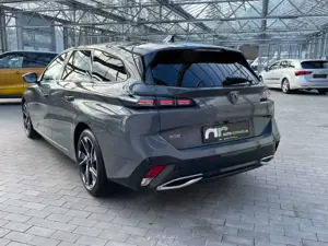 Peugeot 308 Bild 2