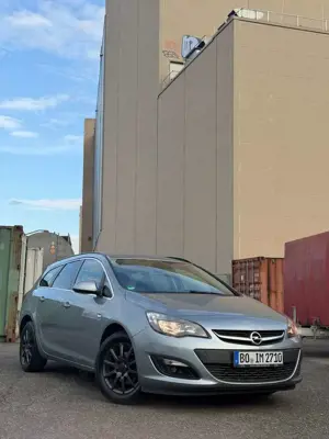 Opel Astra Turbo Sports Tourer