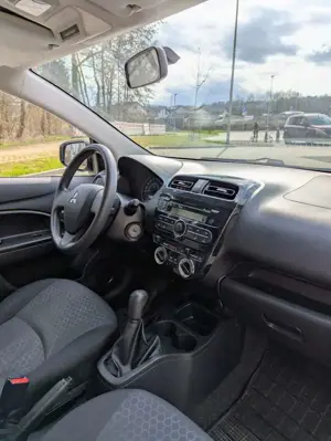 Mitsubishi Space Star Space Star 1.0 Bild 5