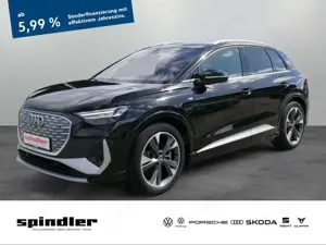 Audi Q4 e-tron S-Line 50 quattro / Pano, Matrix, AHK