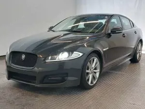 Jaguar XF 2.2 Diesel AERO/BLACK/LEDER/CAM/19 ZOLL