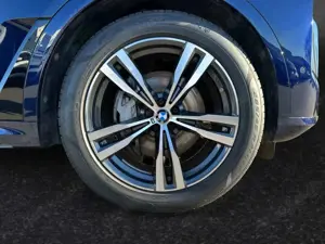 BMW X7 xDrive40d M Sport|Pano|AHK|Autobahnass.|DAProf. Bild 4
