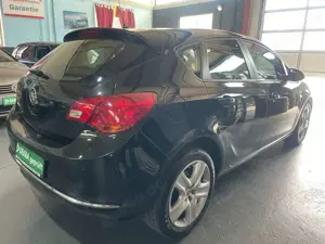 Opel Astra J Lim. 5-trg. Energy*EURO5*PDC*KLIMA*TÜV N Bild 4