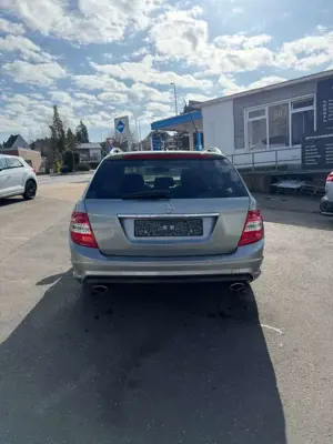 Mercedes-Benz C 320 C320 AMG Line Bi-Xenon/Sitzheizung/Teilleder/PDC Bild 4