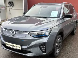 SsangYong Korando E-Motion TITANIUM LM-Räder , Klima , ZV , NAVI Bild 3