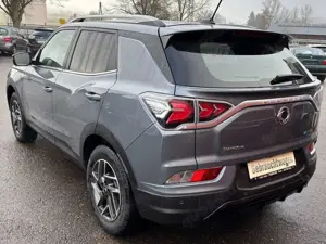 SsangYong Korando E-Motion TITANIUM LM-Räder , Klima , ZV , NAVI Bild 4