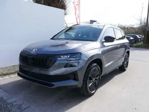 Skoda Karoq Sportline 2.0 TDI 4x4 DSG*AHK-SCHWENKBAR*ACC*PD...