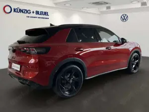 Volkswagen T-Roc R-Line 150 PS DSG +BlackStyle+AHK+EasyOpen Bild 4