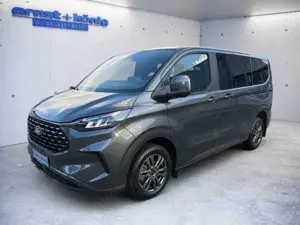 Ford Tourneo Custom 320 L1H1 VA Autm. Titanium
