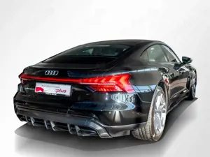 Audi e-tron GT qu.,LED,Pano,Navi+ Bild 3