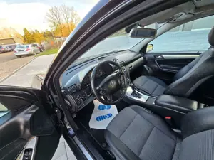 Mercedes-Benz C 200 C 200 T Kompressor (203.242) Bild 2