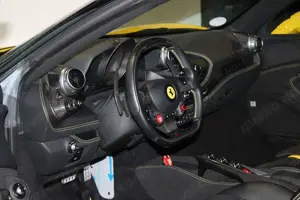 Ferrari F8 Tributo COUPE CARBON/RACING-SEATS/LIFT/JBL Bild 2
