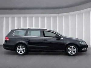 Volkswagen Passat Variant 2.0TDI*Temp Navi SHZ 2Z-Klima Alu Bild 3