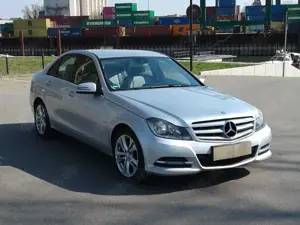 Mercedes-Benz C 180 C 180 BlueEFFICIENCY 7G-TRONIC Avantgarde - Automatik