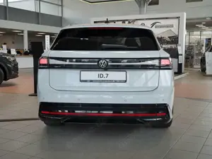 Volkswagen ID.7 Tourer Pro S 210 kW 286 PS 86 kWh 1-Gang-Automatik Bild 4