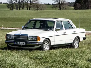 Mercedes-Benz 230 Modell 123 230 E