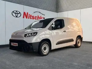 Toyota Proace City 1,5 D-4D L1 Meister, Navi