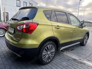 Suzuki SX4 S-Cross Comfort 4x4 +Leder+Navi+LED+RFK+1.Hand+ Bild 4