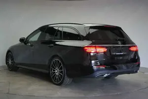Mercedes-Benz E 220 d T 9G-Tronic AMG CarPlay/Temp/Kamera/ Bild 4