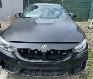 BMW M4 M4 Coupe DKG
