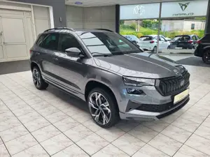 Skoda Karoq 1.5 TSI Sportline DSG MATRIX*PANO*5J. GARA Bild 4
