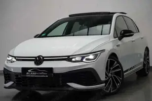 Volkswagen Golf VIII GTI Clubsport PERFORMANCE AKRAPOVIC