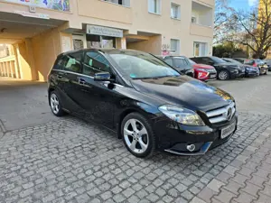 Mercedes-Benz B 200 Automatik/Navi/Sitzheizung/PDC/Tempomat/AHK/MFL