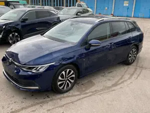 Volkswagen Golf 8 VIII Variant eTSI OPF Active DSG