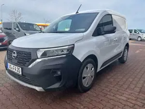 Nissan Townstar DIG-T130 N-Connecta AppleCarPlay Kamera Boden