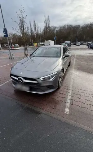 Mercedes-Benz CLA 180 d 8G-DCT