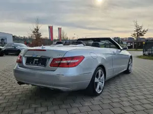 Mercedes-Benz E 250 Cabrio CGI Avantgarde, Komfort, Leder Bild 4