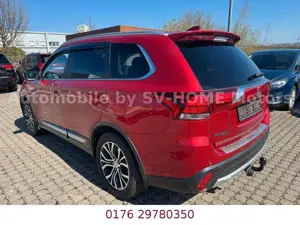 Mitsubishi Outlander Edition 100+ 4WD*7 Sitzer*AHK Bild 3