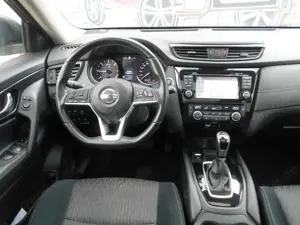 Nissan X-Trail N-Tec 4x4 PANORAMA/KEYLESS/NAVI/KAMERA Bild 2