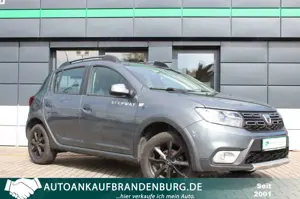 Dacia Sandero II Stepway Celebration AHK
