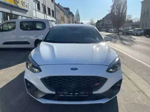 Ford Focus ST BO Technologie-Paket +GARANTIE+ Bild 2
