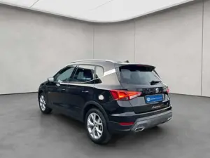 SEAT Arona 1.0 TSI FR NAVI SHZ GJR PDC Bild 3
