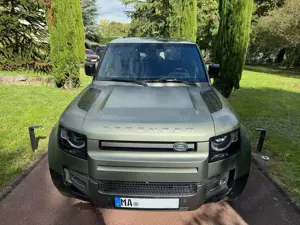 Land Rover Defender Defender 110 P400e PHEV BVA8 X-Dynamic HSE Bild 2