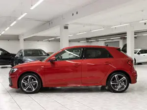 Audi A1 S line 30 TFSI Bild 4