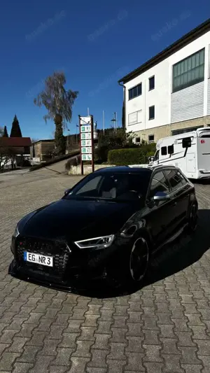 Audi RS3 8V FL ohne OPF | Pano, BO, RS-Abgasanlage, Key-Go
