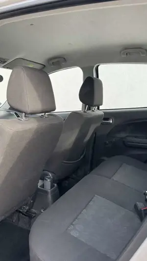 Suzuki Splash Bild 5