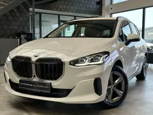 BMW 218 Active Tourer  AHK Head-Up