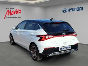 Hyundai i20 1.0 T-GDI Prime Dachl. schwarz Parkassistent Bild 2