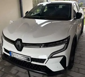 Renault Megane E-Tech EV60 220hp optimum charge Anhängerkupplung abnehm.